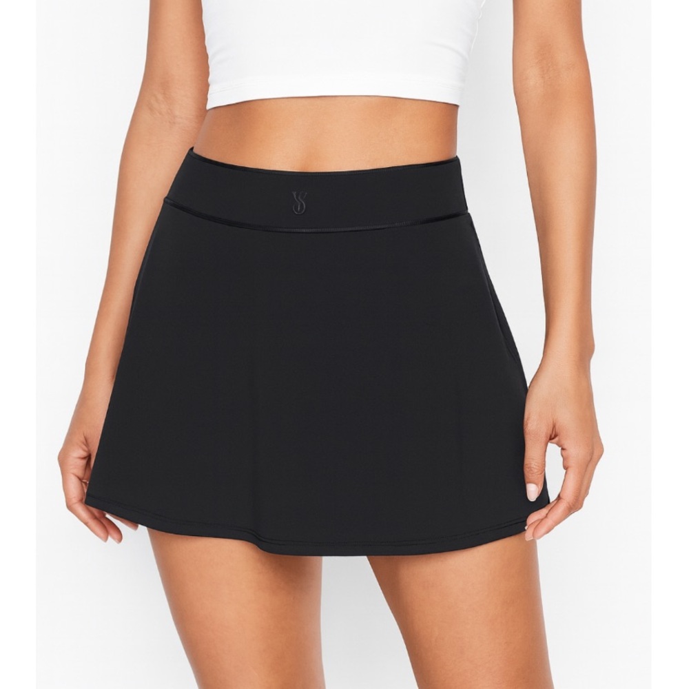Victoria’s Secret Active Black Skirt